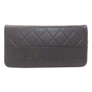 CHANEL Black Wallet